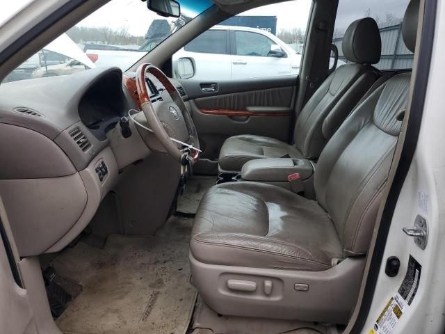 2009 Toyota Sienna XLE