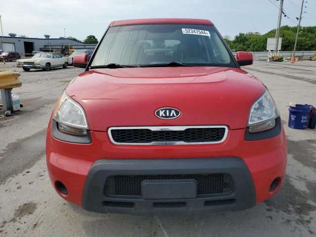 2010 KIA Soul +