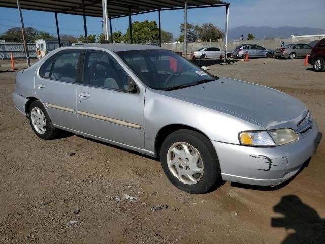 1998 Nissan Altima XE