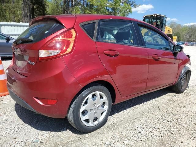 2013 Ford Fiesta SE