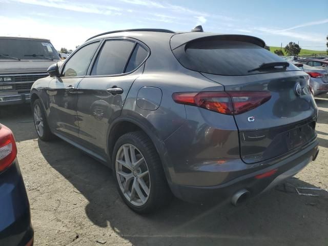 2018 Alfa Romeo Stelvio TI Sport