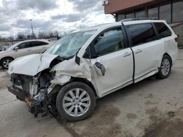 2017 Toyota Sienna XLE