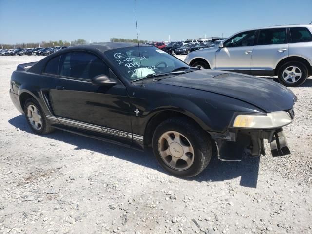 2000 Ford Mustang