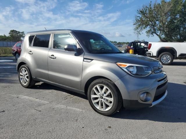 2017 KIA Soul +