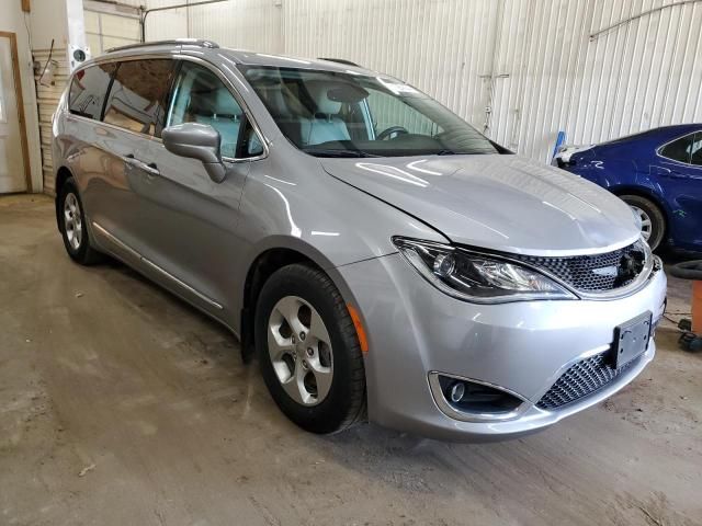 2017 Chrysler Pacifica Touring L Plus