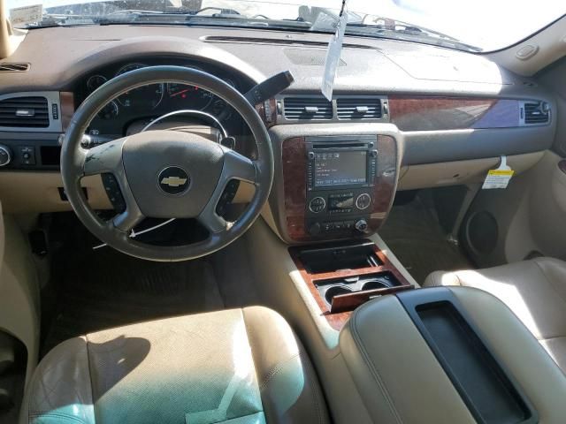 2012 Chevrolet Suburban C1500 LTZ