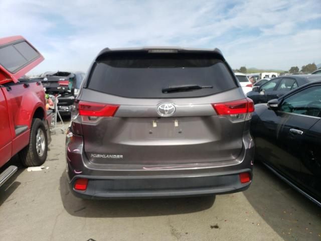 2019 Toyota Highlander LE