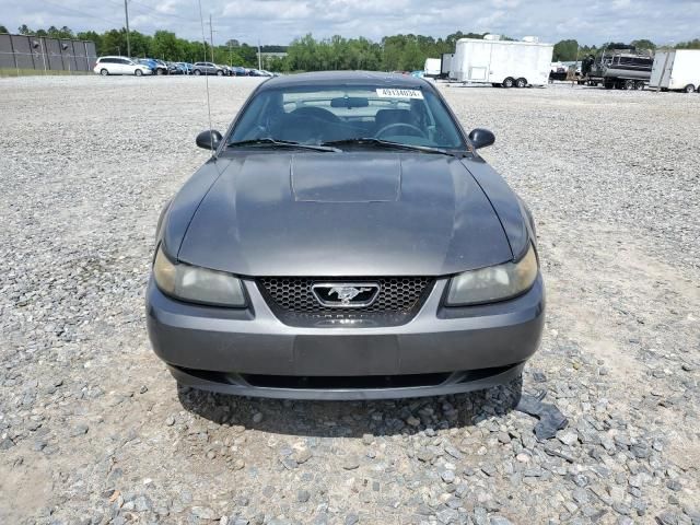 2004 Ford Mustang