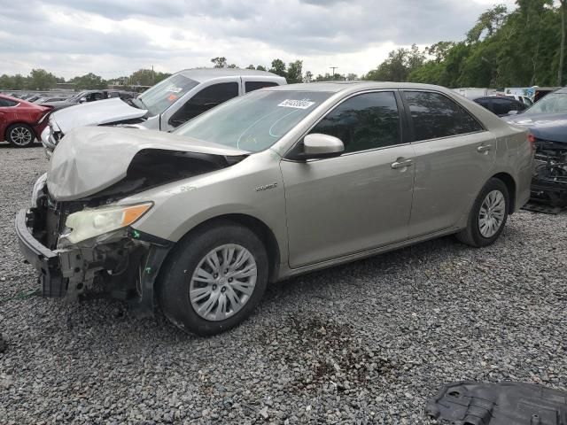 2014 Toyota Camry Hybrid