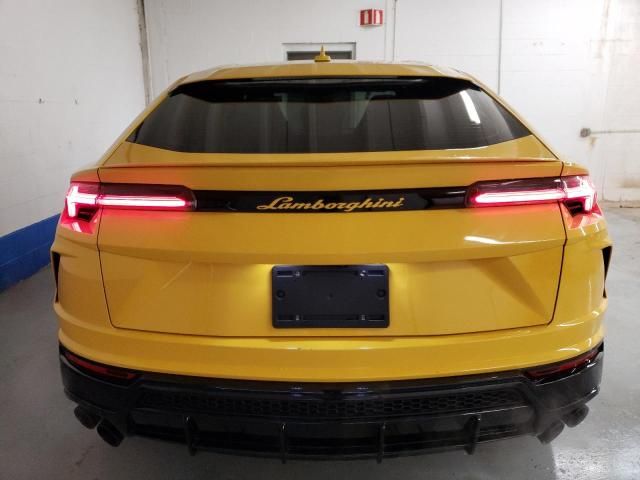 2020 Lamborghini Urus