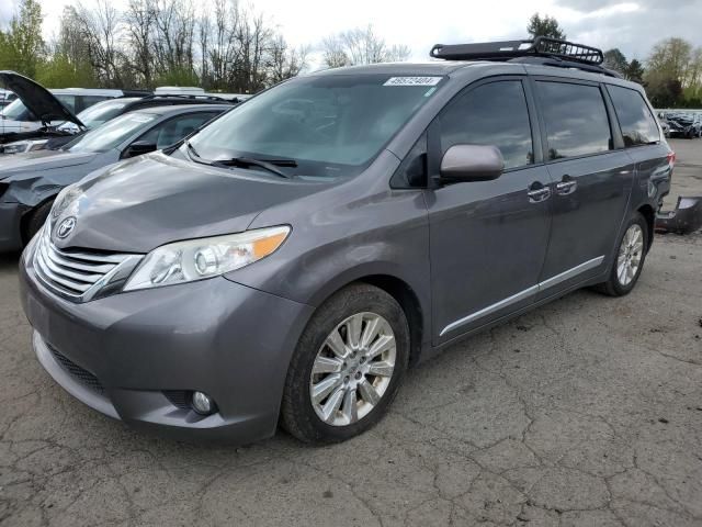 2014 Toyota Sienna XLE