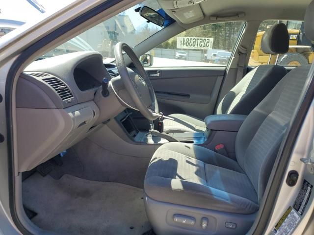 2005 Toyota Camry LE