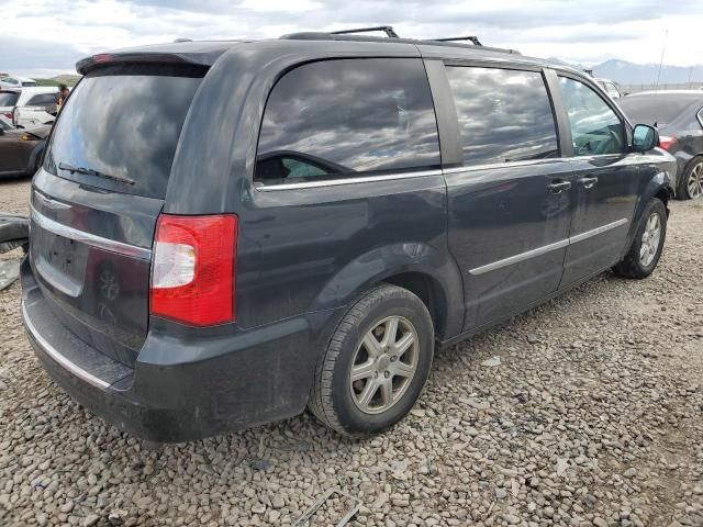 2012 Chrysler Town & Country Touring