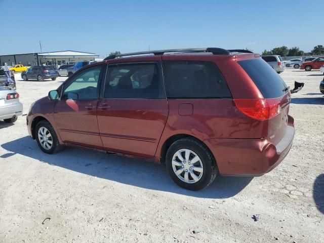 2006 Toyota Sienna CE