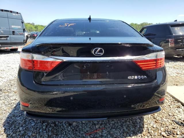 2015 Lexus ES 300H