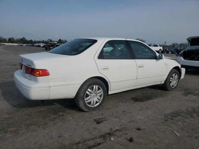 2001 Toyota Camry LE