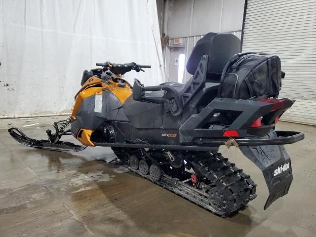 2018 Skidoo Grand Touring