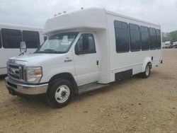 Salvage cars for sale from Copart Kansas City, KS: 2016 Ford Econoline E450 Super Duty Cutaway Van