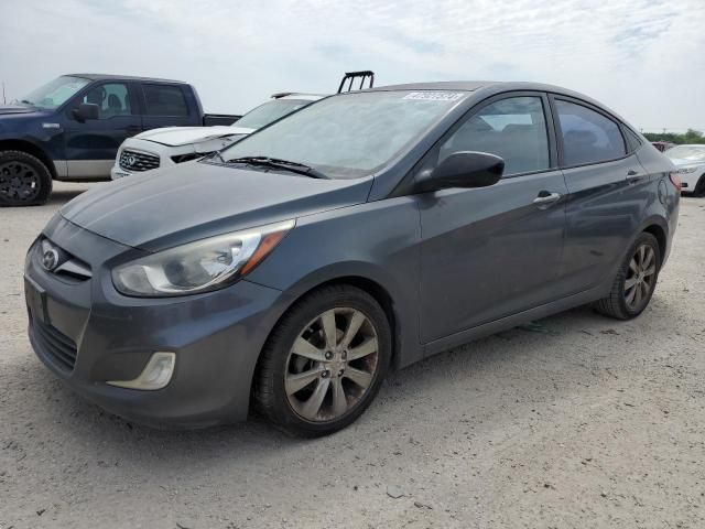 2013 Hyundai Accent GLS