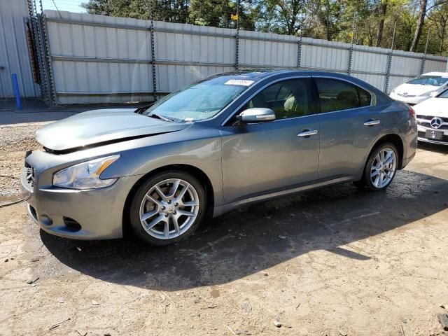 2010 Nissan Maxima S