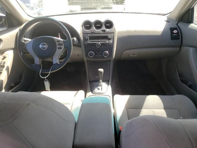 2011 Nissan Altima Base