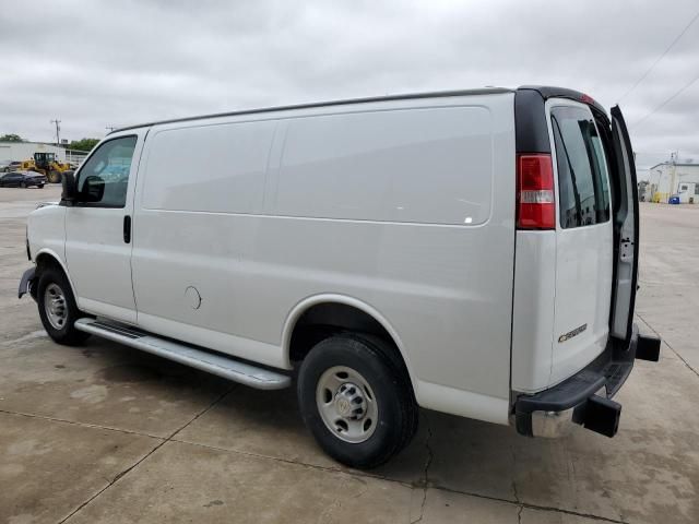 2023 Chevrolet Express G2500