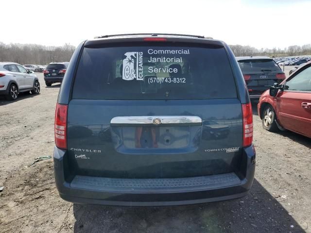 2009 Chrysler Town & Country Touring