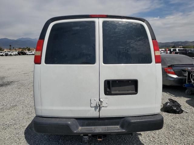 2005 Chevrolet Express G2500