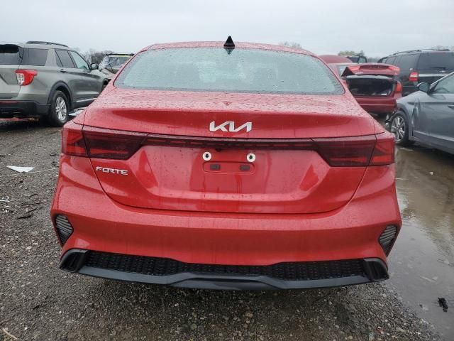 2023 KIA Forte LX