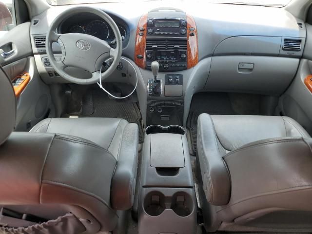 2007 Toyota Sienna XLE