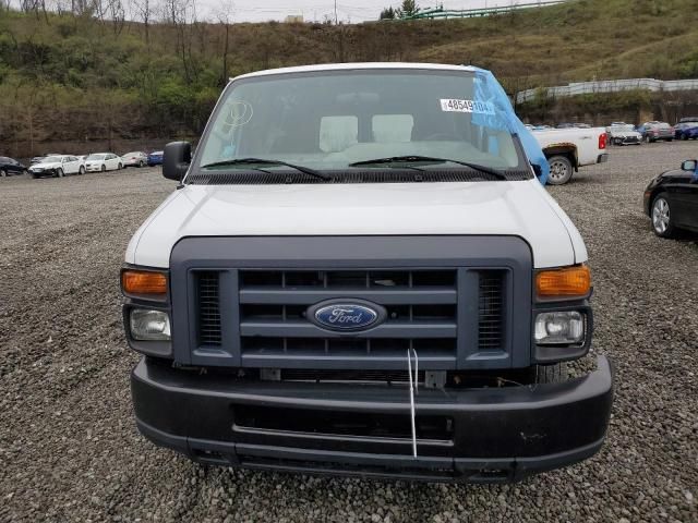 2009 Ford Econoline E150 Van