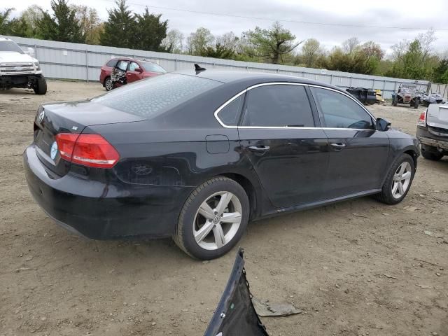 2013 Volkswagen Passat SE