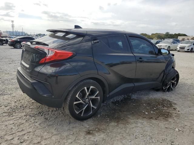 2022 Toyota C-HR XLE