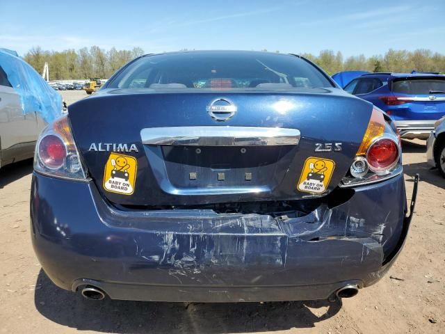 2010 Nissan Altima Base