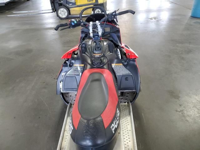 2006 Polaris RMK700