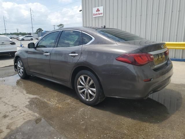 2015 Infiniti Q70 3.7