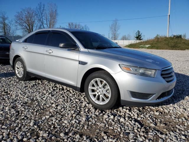 2013 Ford Taurus SE