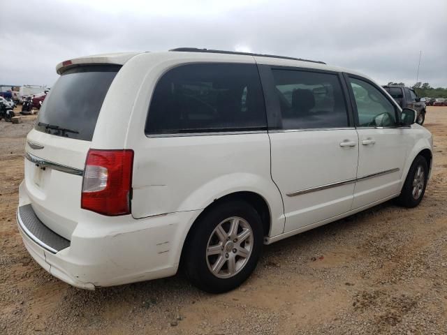 2013 Chrysler Town & Country Touring