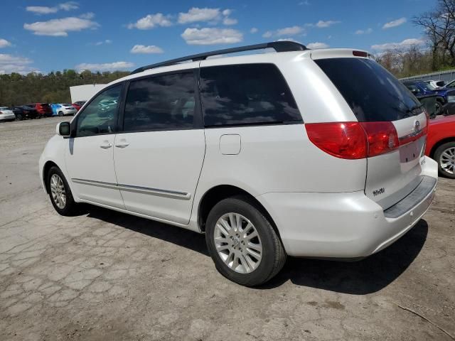 2008 Toyota Sienna XLE