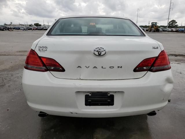 2008 Toyota Avalon XL