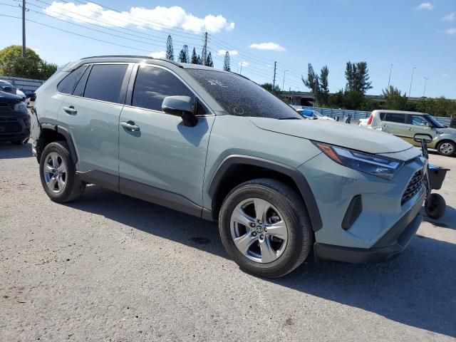 2022 Toyota Rav4 XLE