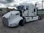 2017 Kenworth Construction T660