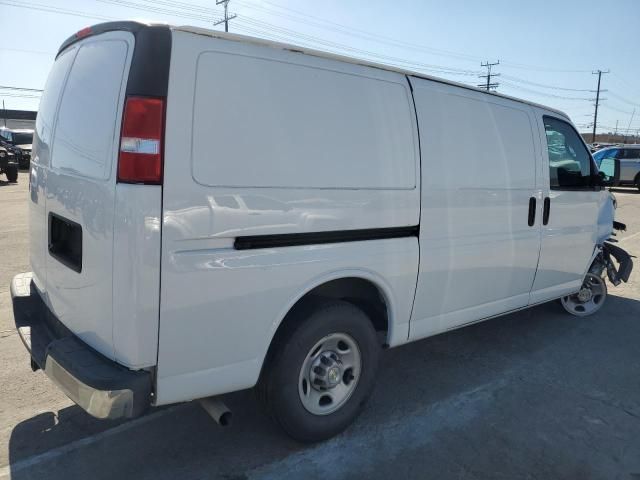 2022 Chevrolet Express G2500