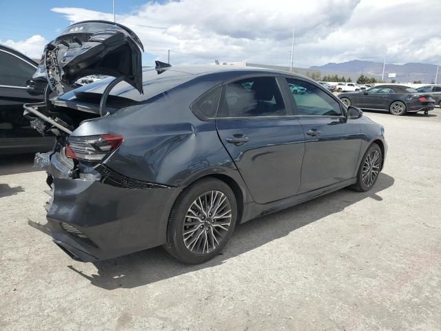 2023 KIA Forte GT Line