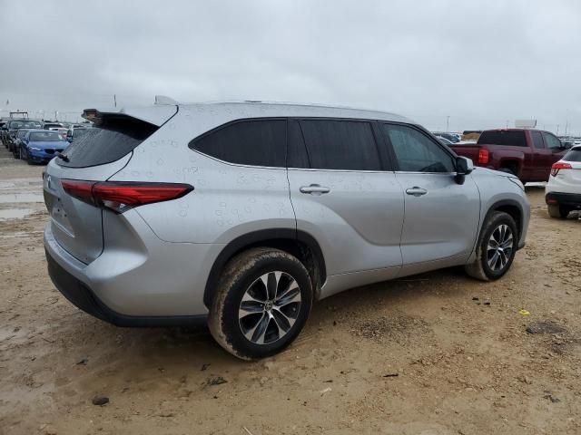 2020 Toyota Highlander XLE