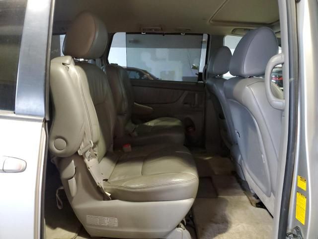 2009 Toyota Sienna XLE