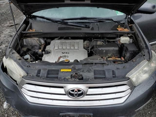 2012 Toyota Highlander Base