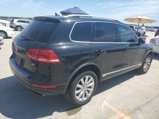 2012 Volkswagen Touareg V6