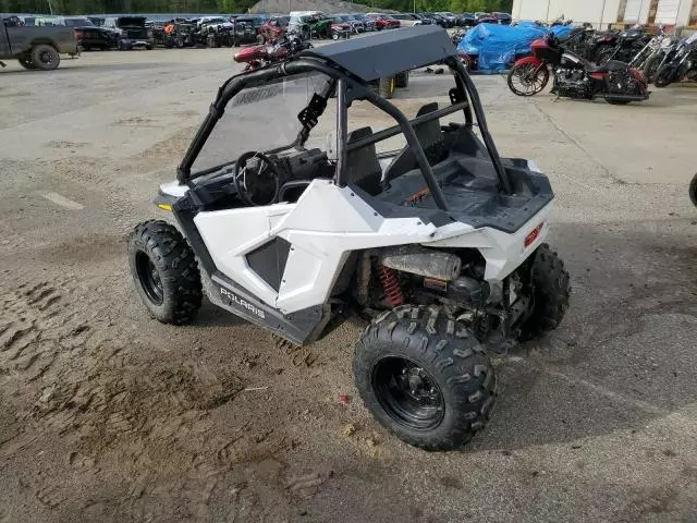 2023 Polaris RZR 200 EFI