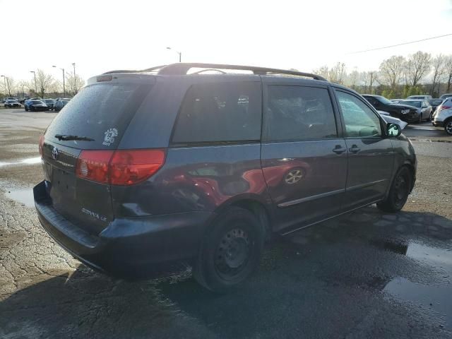 2008 Toyota Sienna CE